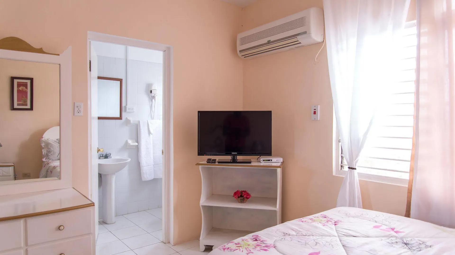 Diamond Villa Montego Bay 2*,  Jamajka